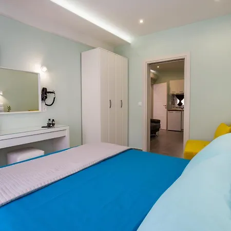 Passas Luxury Living *